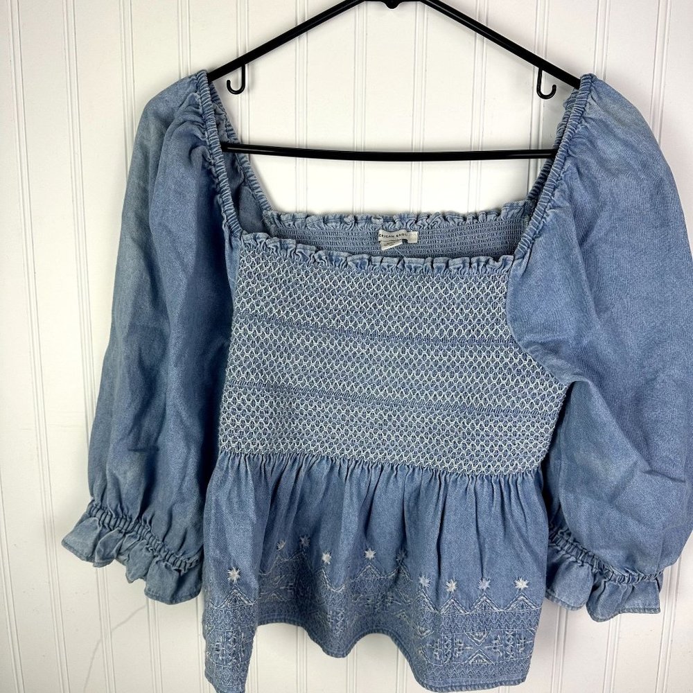 American‎ Eagle Denim Blue Blouse Size Medium